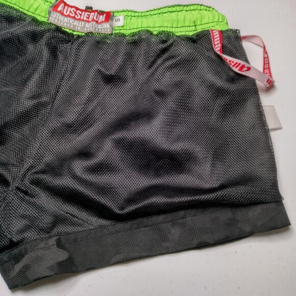 AussieBum Swim Trunk Shorts Men Small Line Black 2 Tone Camo Neon Green - Picture 11 of 16